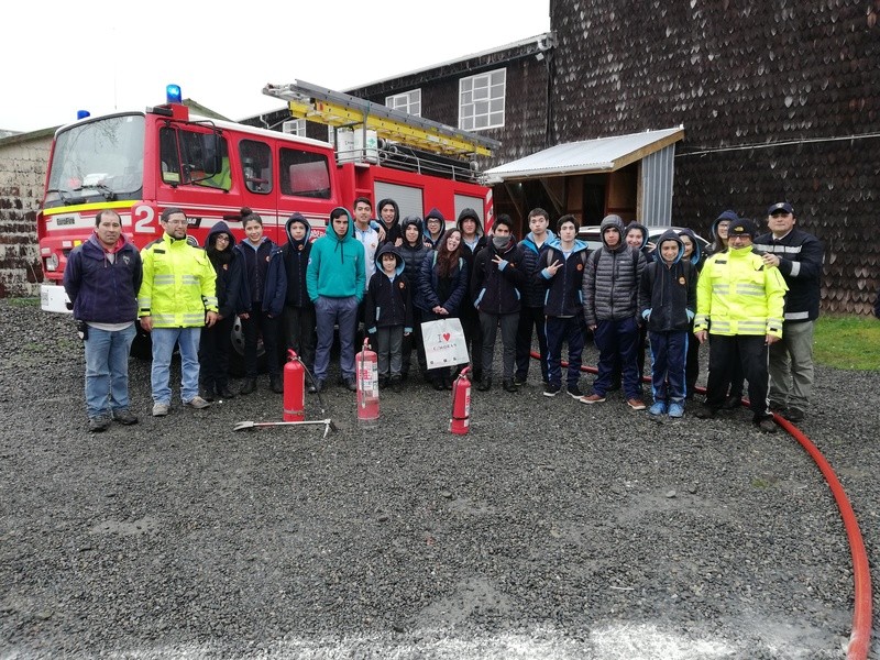 Bomberos de Achao - Abnegación y Trabajo